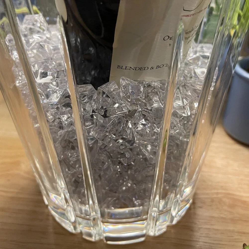 VINTAGE CRYSTAL Ice Bucket in Excellent Used Condition